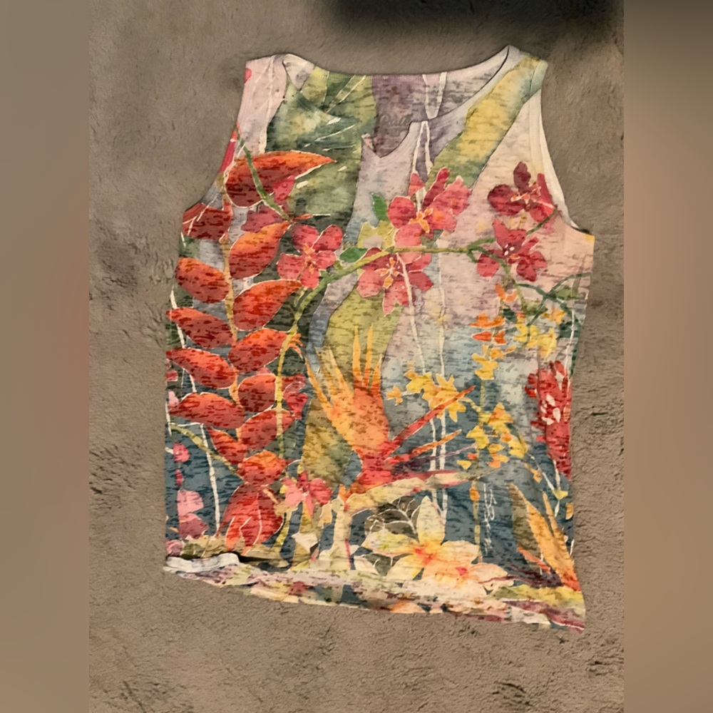 Sherri Reeve Maui Tropical Floral Sleeveless Tank Top